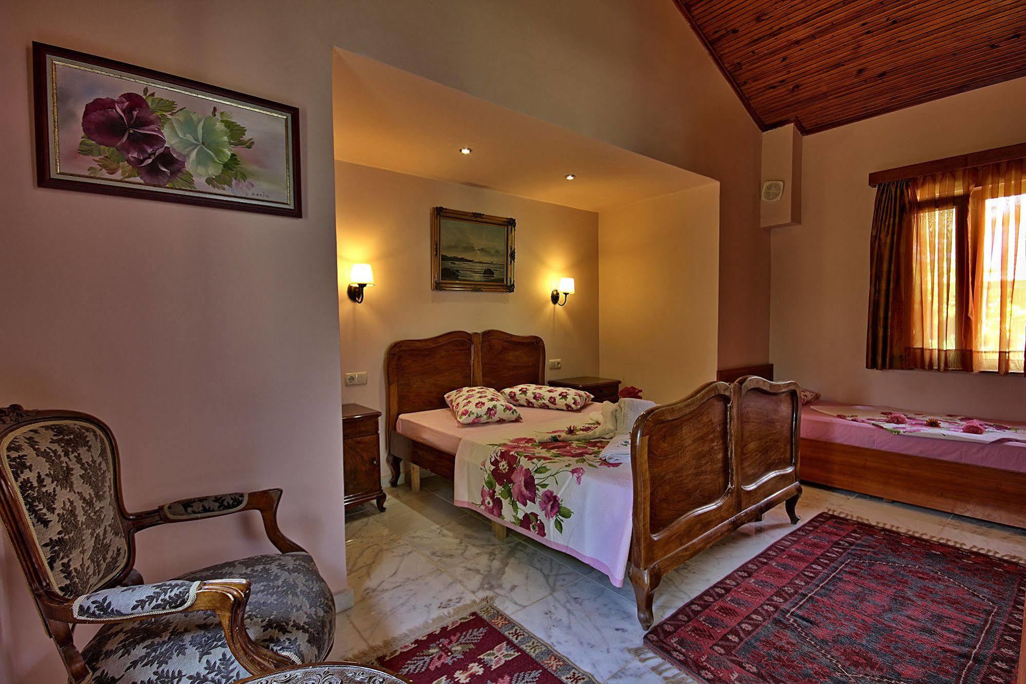 Hotel Dalya Life Göcek Esterno foto