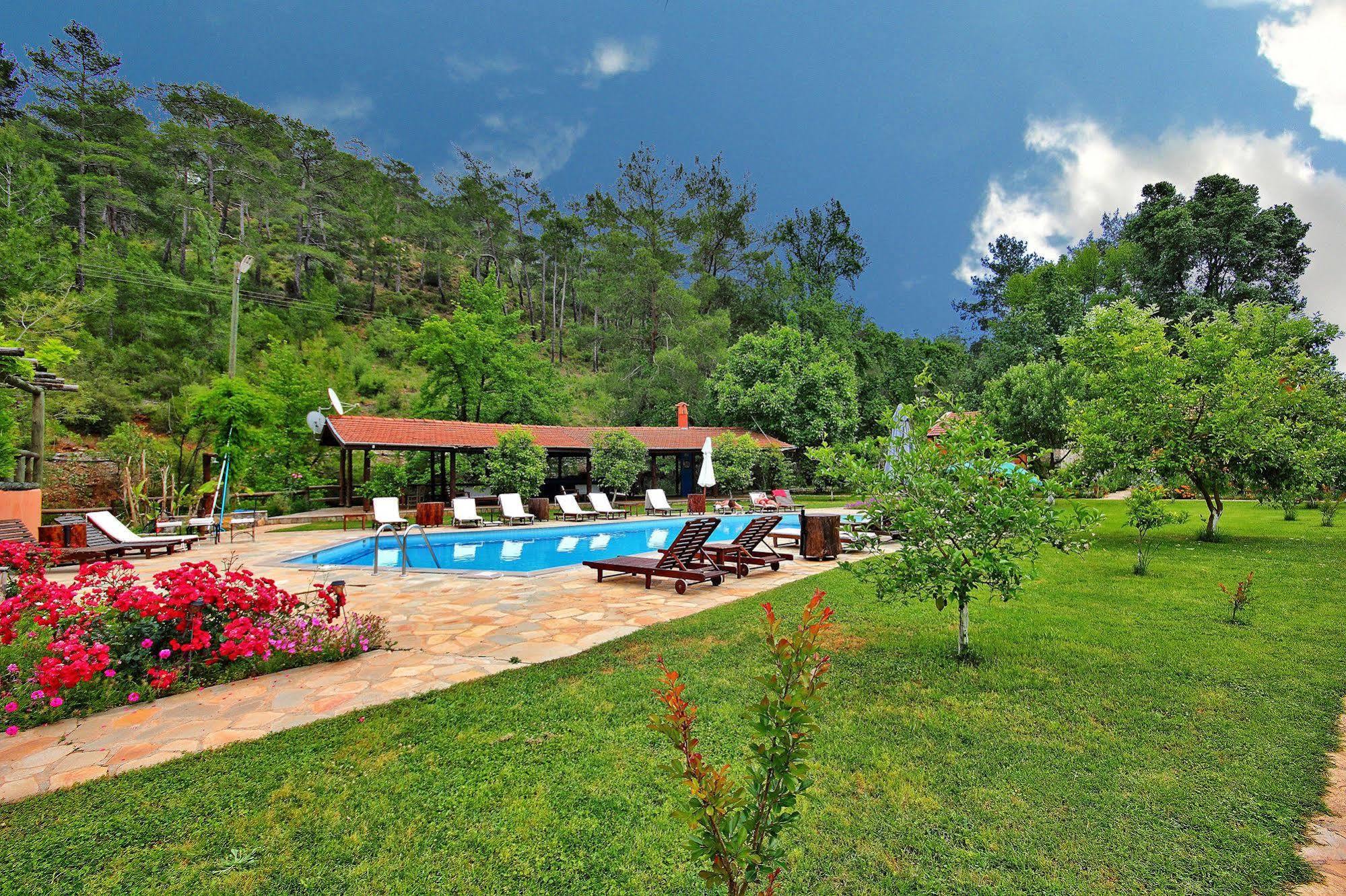 Hotel Dalya Life Göcek Esterno foto